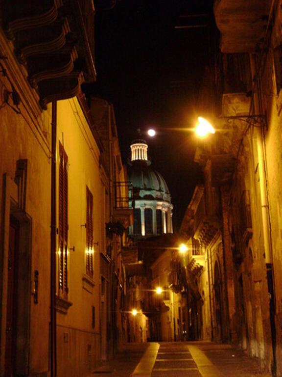 Ulivo Apartment Ragusa Buitenkant foto