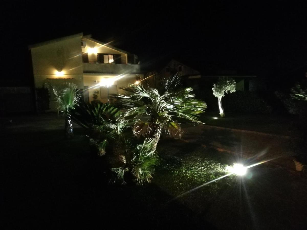 Ulivo Apartment Ragusa Buitenkant foto